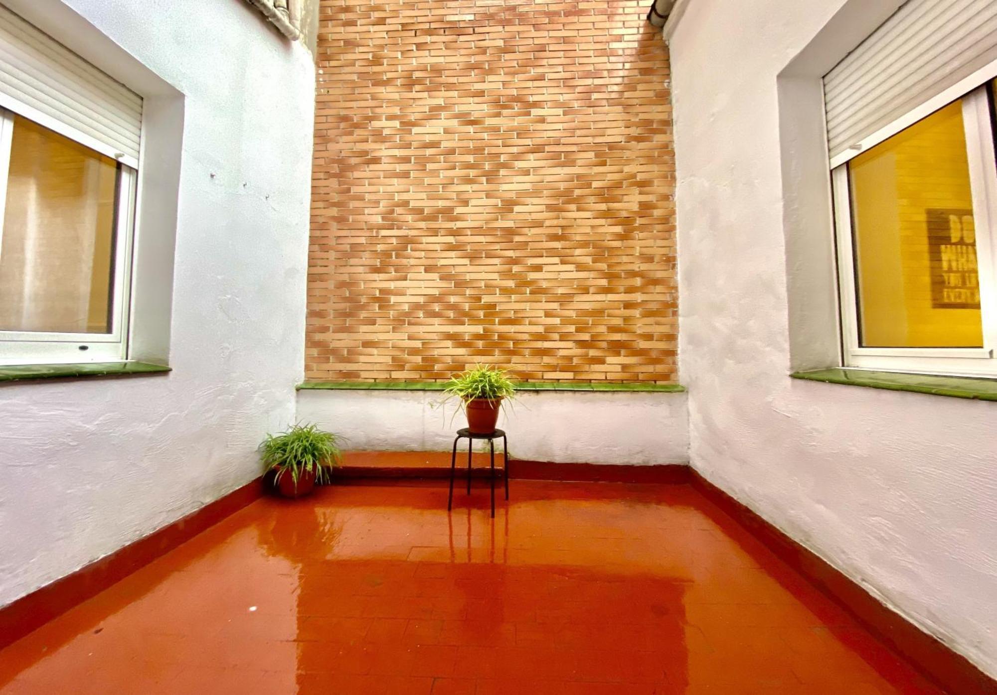 Amplio Apartamento Con Dos Patios Gijón Eksteriør billede